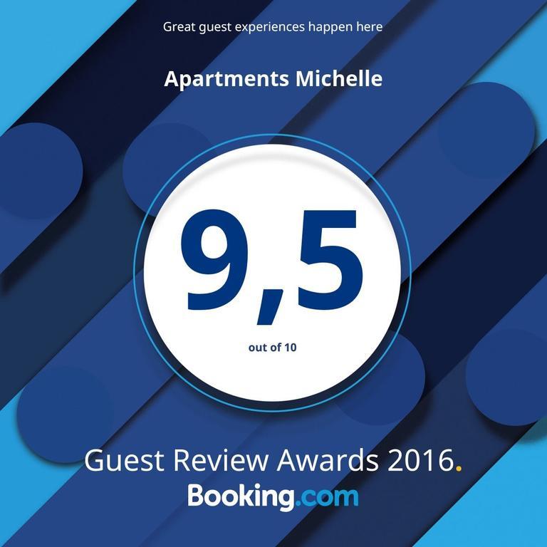 Apartments Michelle Umag Eksteriør billede