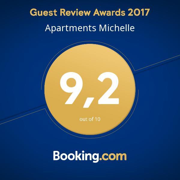 Apartments Michelle Umag Eksteriør billede