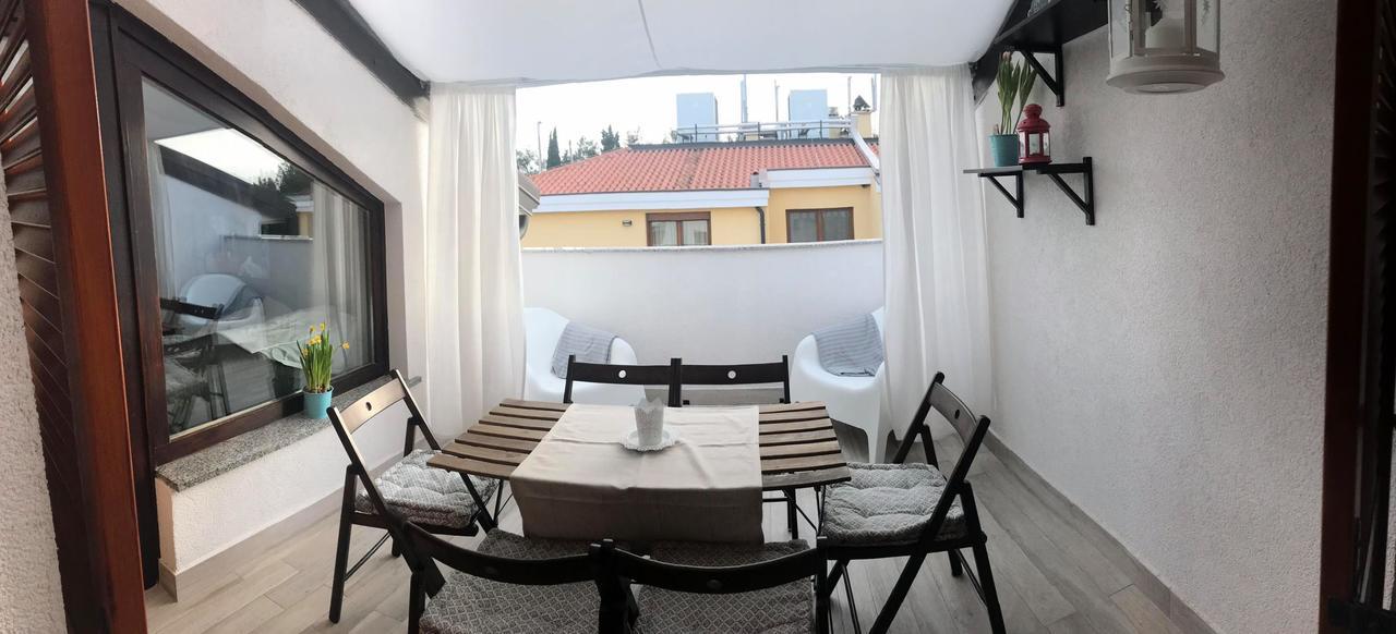 Apartments Michelle Umag Eksteriør billede